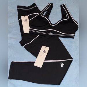 ALO Yoga Heartthrob Set